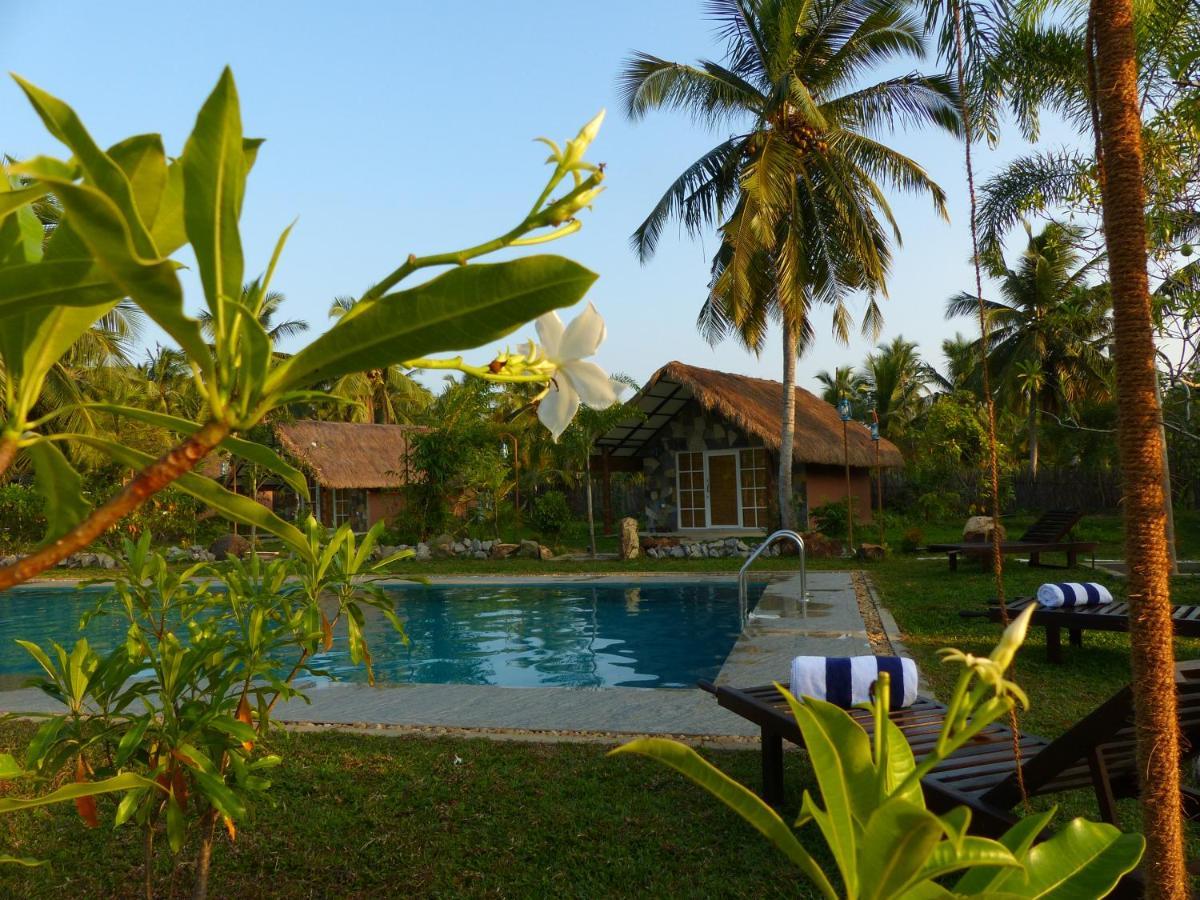 Coco Village Hotel Chilaw Eksteriør bilde